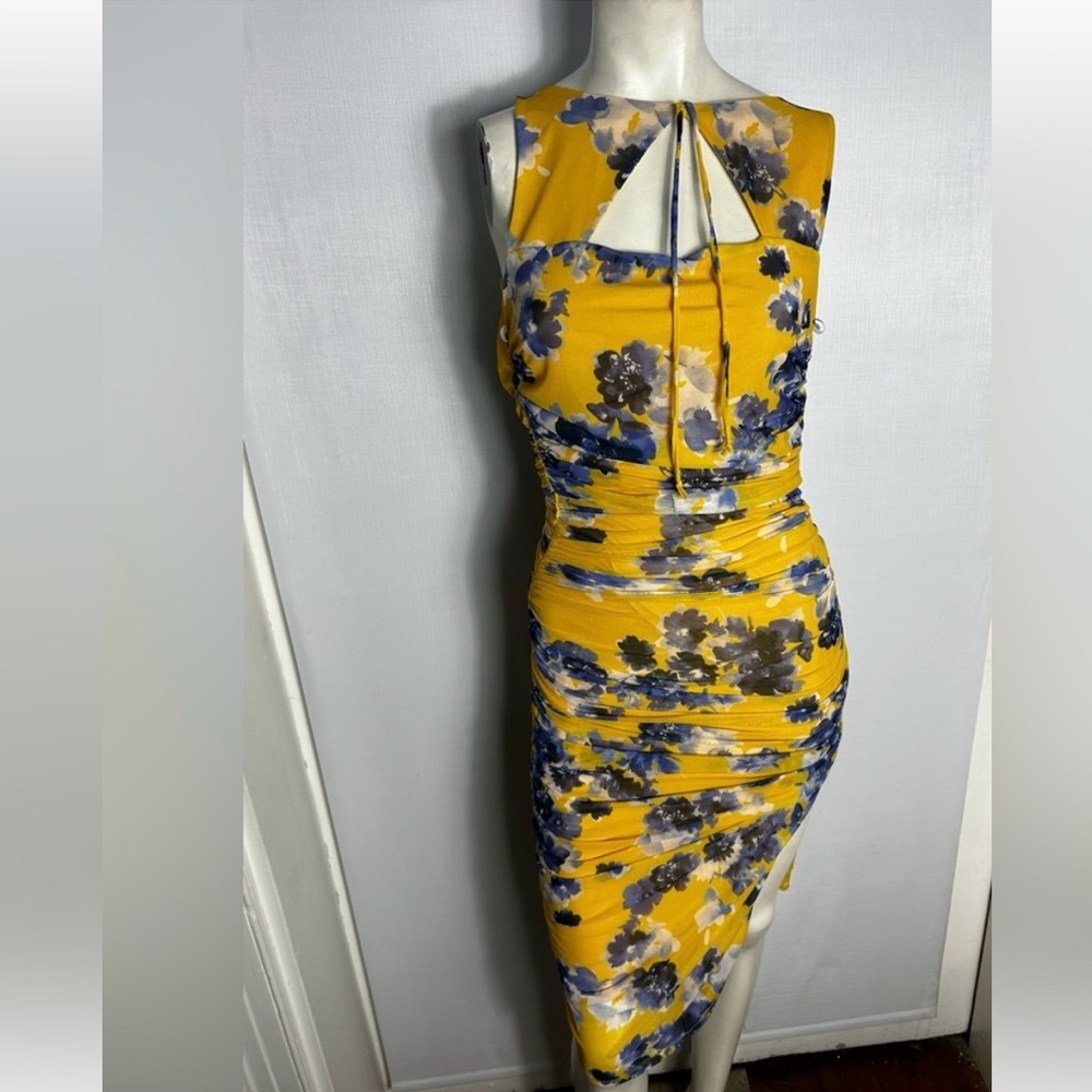 Black Halo dress. Golden Bloom. Size 6. Like new.